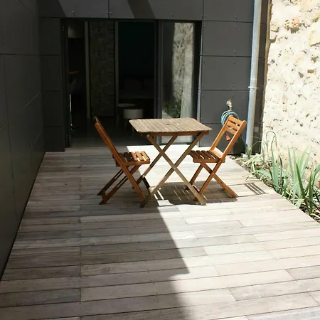 Le Chartrons Apartment *